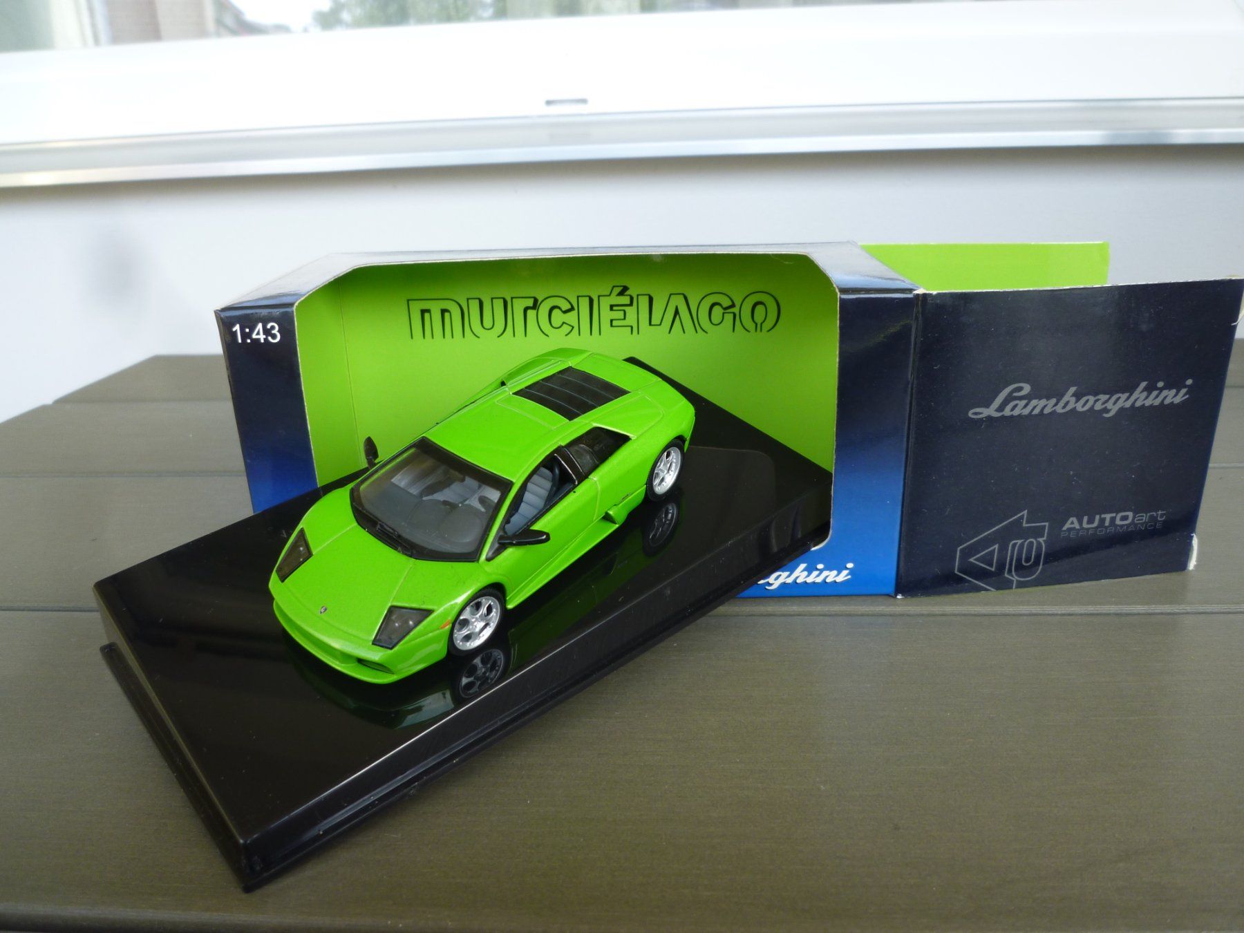Lamborghini Modellini d'auto: Lamborghini Murcielago – Nuovo e nell'imballaggio originale da Flawil venduto da Imperiosud