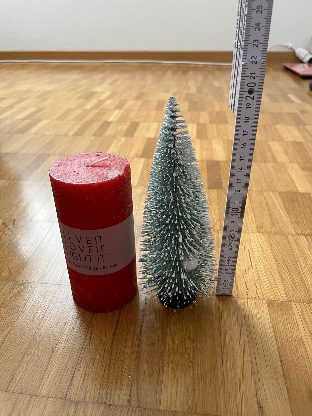 Toutes les décorations: Rote Stumpenkerze & Deko-Tannenbaum Set – D'occasion à Jona par Good_luck1_ 8