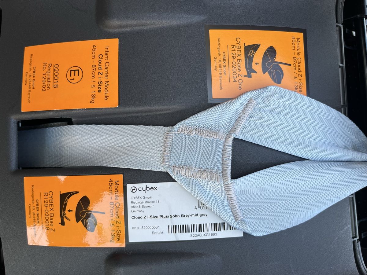 Cybex Seggiolini per auto: Cybex Cloud Z-i-Size Platinum Plus Kindersitz Grau – Usato da Dietikon venduto da Italtino 5