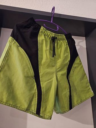 Neuw. Velohose oliv/schwarz mit herausnehmbaren Einsatz Gr.M