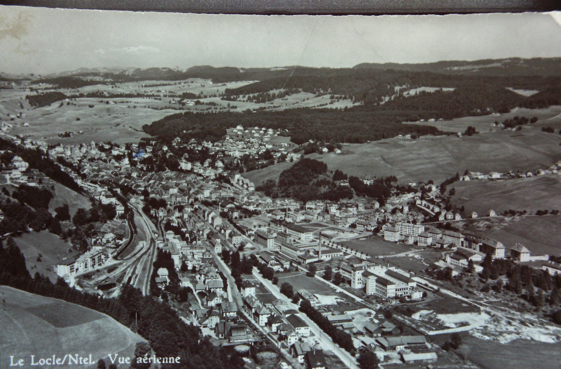 Cartoline postali: Vue du locle – Usato da Le Locle venduto da Roger46