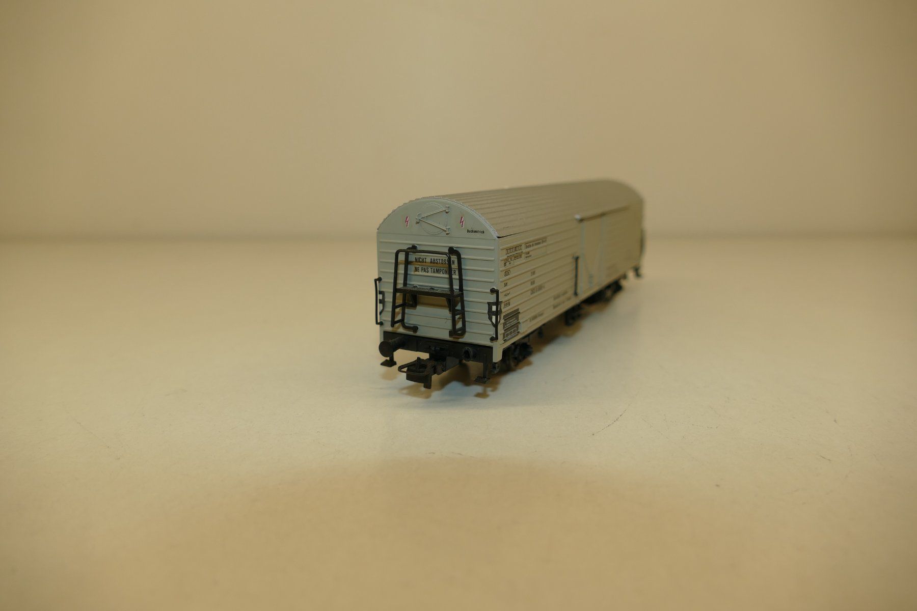 Roco Modellini di ferrovie: Roco H0: DB Kühlwagen – Usato da Niederhasli venduto da rail-duerst 2