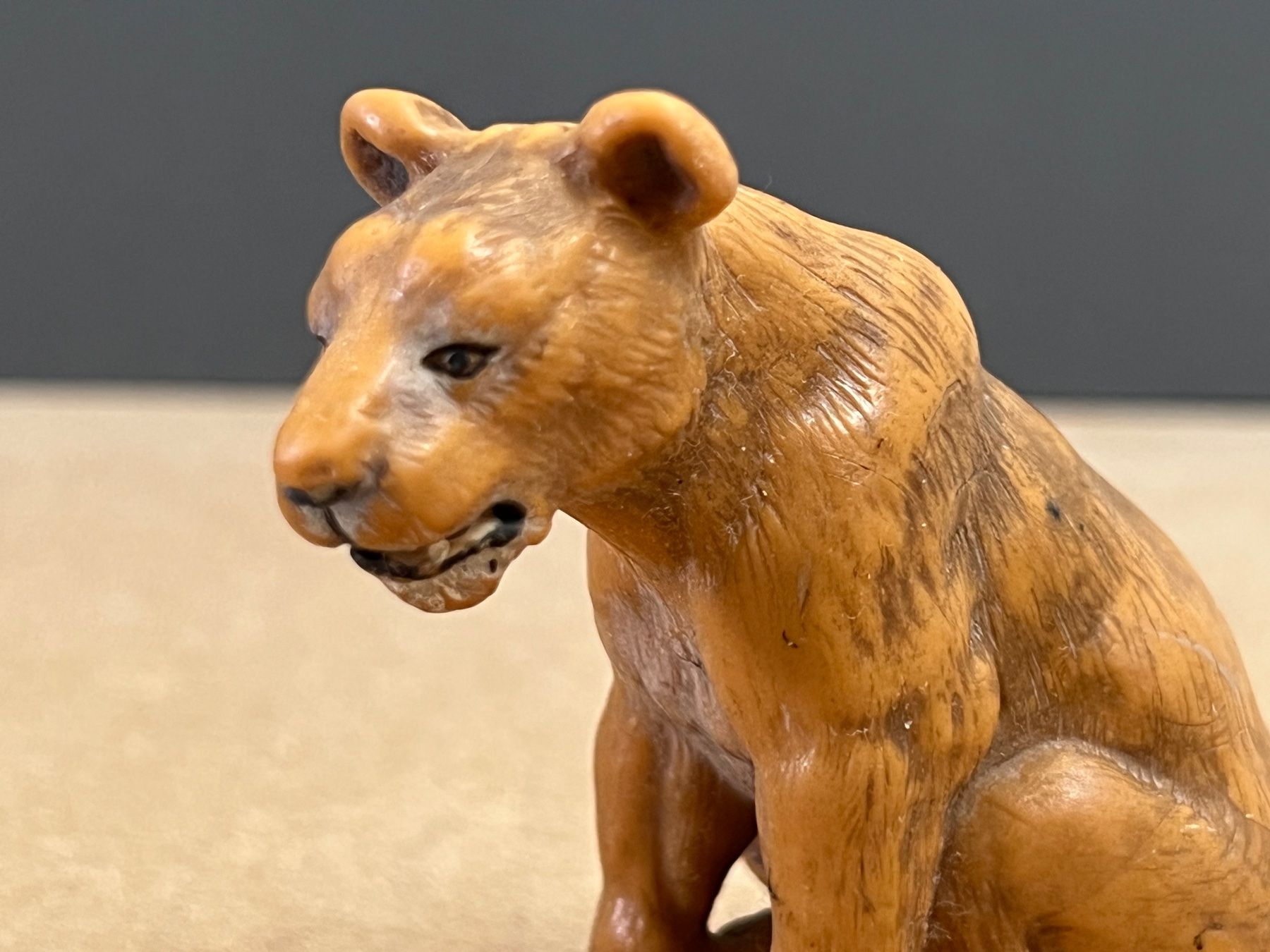 Schleich Statuette: Schleich Löwin 14037 Löwe – Usato da Ennetbaden venduto da mapa05 2