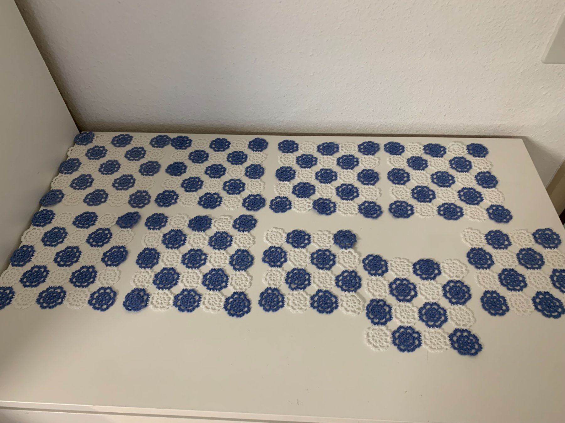 Altra biancheria da tavola: 9 Frivolite Deckchen, HANDARBEIT – Usato da Worb venduto da farben20zauber 4