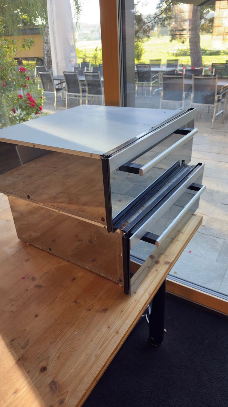 V-Zug Elettrodomestici da cucina: 2x Wärmeschublade VZUG – Usato da Lommis venduto da Gen._Chraiehof