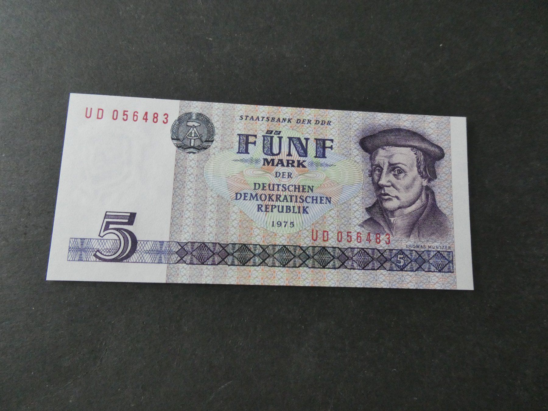 Banconote: DDR 1975, 5 Mark  ungefaltet – Usato da Hinterforst venduto da Rohusri