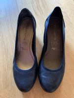Ballerines Tamaris cuir noir taille 38 avec talon compen