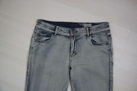 Jeans Emily Gr. 31 / 32
