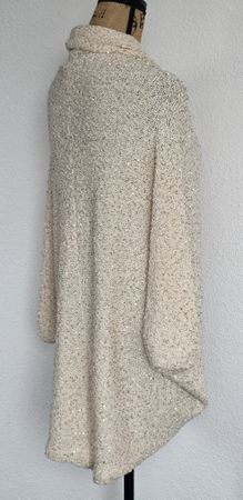 Zara Strickjacke mit Pailletten, Grösse  M