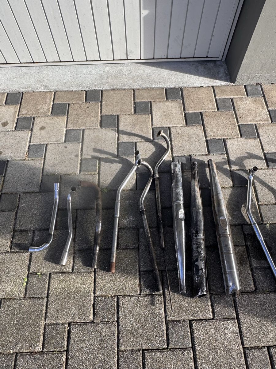 Échappements: Verschiedene Töffli Auspuffe  – Défectueux à Eich par PMagnum 5