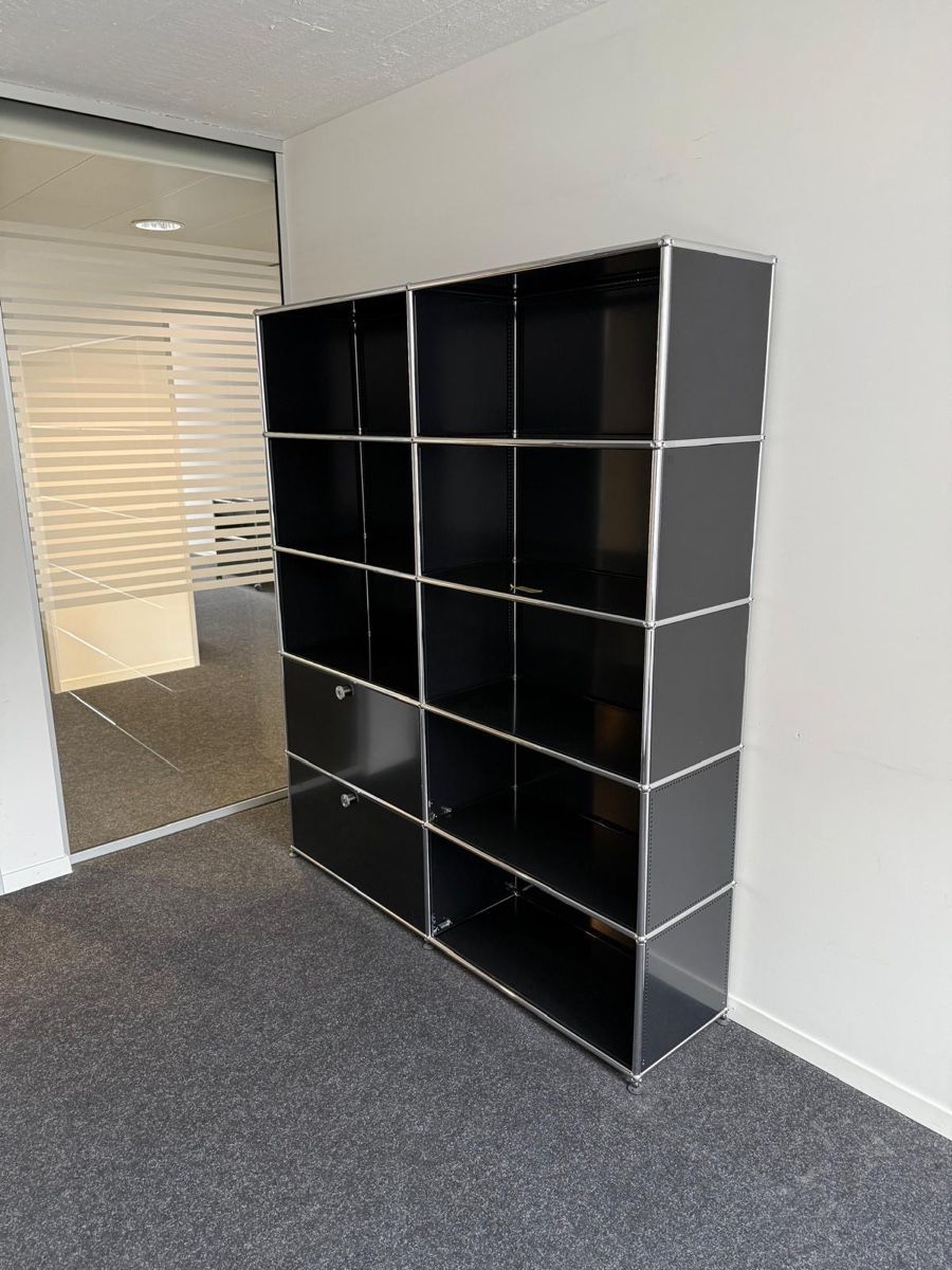 Scaffali: USM Haller Regal Schwarz – Usato da Grenchen venduto da Design-Outlet