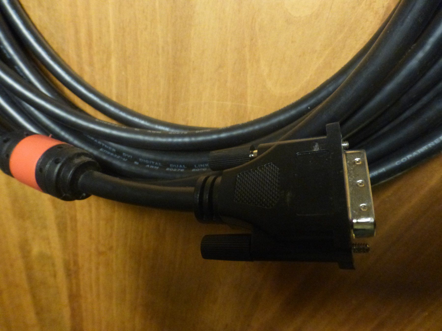 Cavi: DVI Kabel 10m Dual Link – Usato da Zumikon venduto da psisound 4