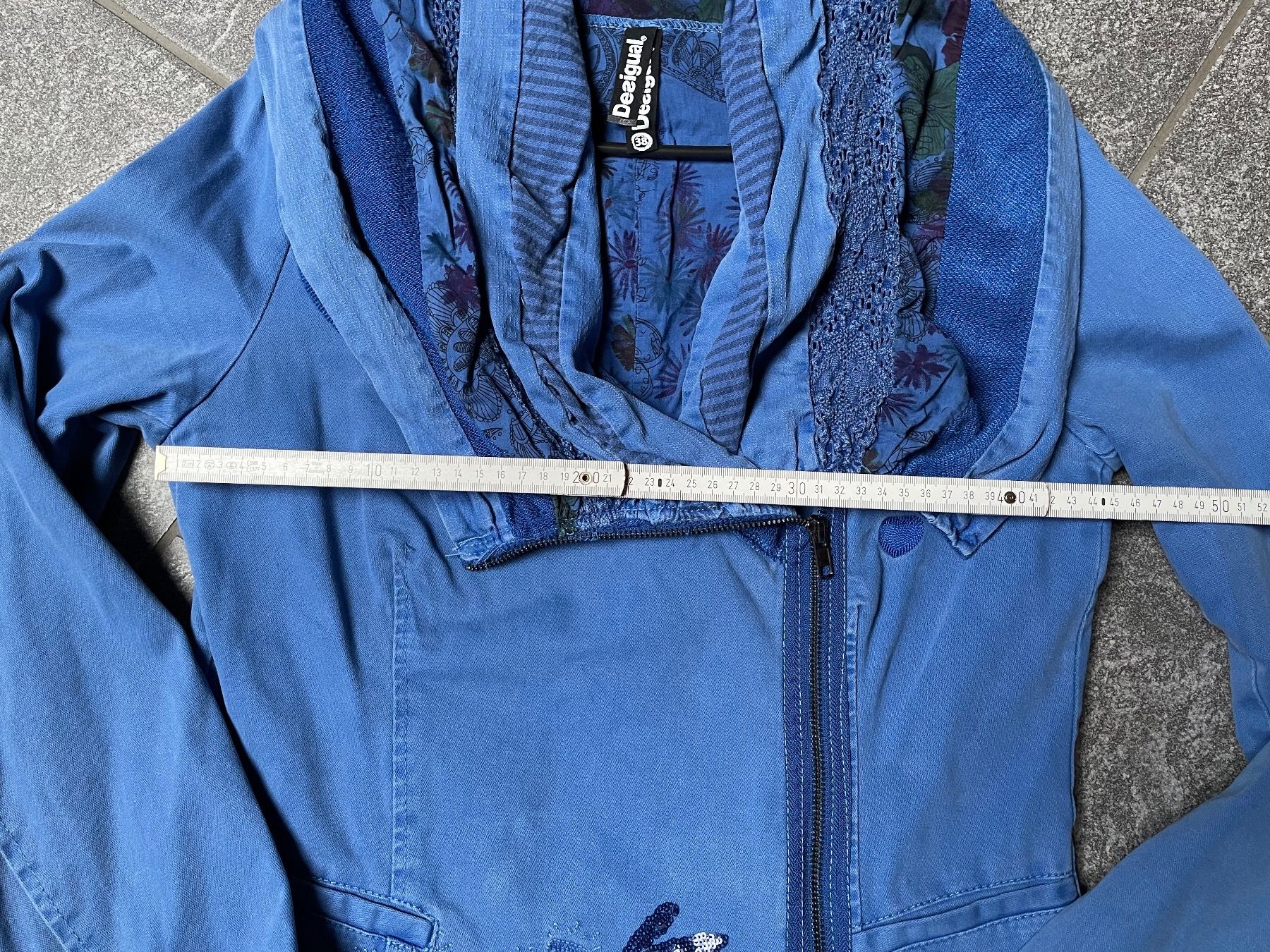 Desigual Giacche: Desigual Jacke Gr 38 – Usato da Niederbipp venduto da Rosamunde44 1