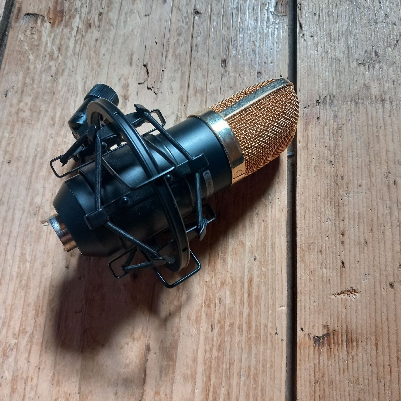 Mikrofone: Mc Crypt BM-700 Mikrofon mit Spinne – Gebraucht aus Ebnat-Kappel von blazzi 1