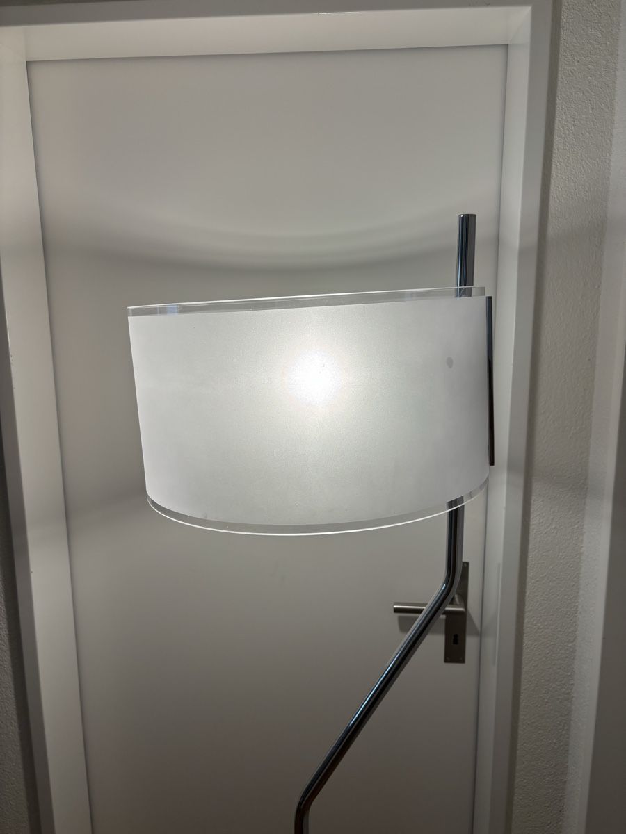 Rolf Benz Lampade: Stehlampe Rolf Benz – Usato da Port venduto da localhorst