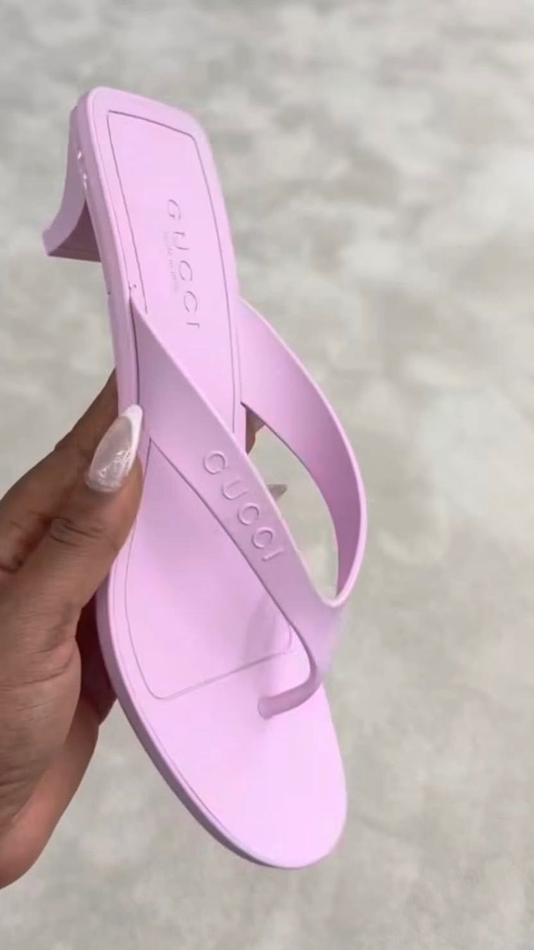 Scarpe da donna: Sandales Gucci à talon – Usato da Bern venduto da mar_8sth 2