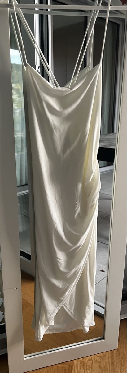 Kleider: Weisses Cocktailkleid mit Glitzer Gr. 36 – Neu (gemäss Beschreibung) aus Ebikon von her_82yr 1
