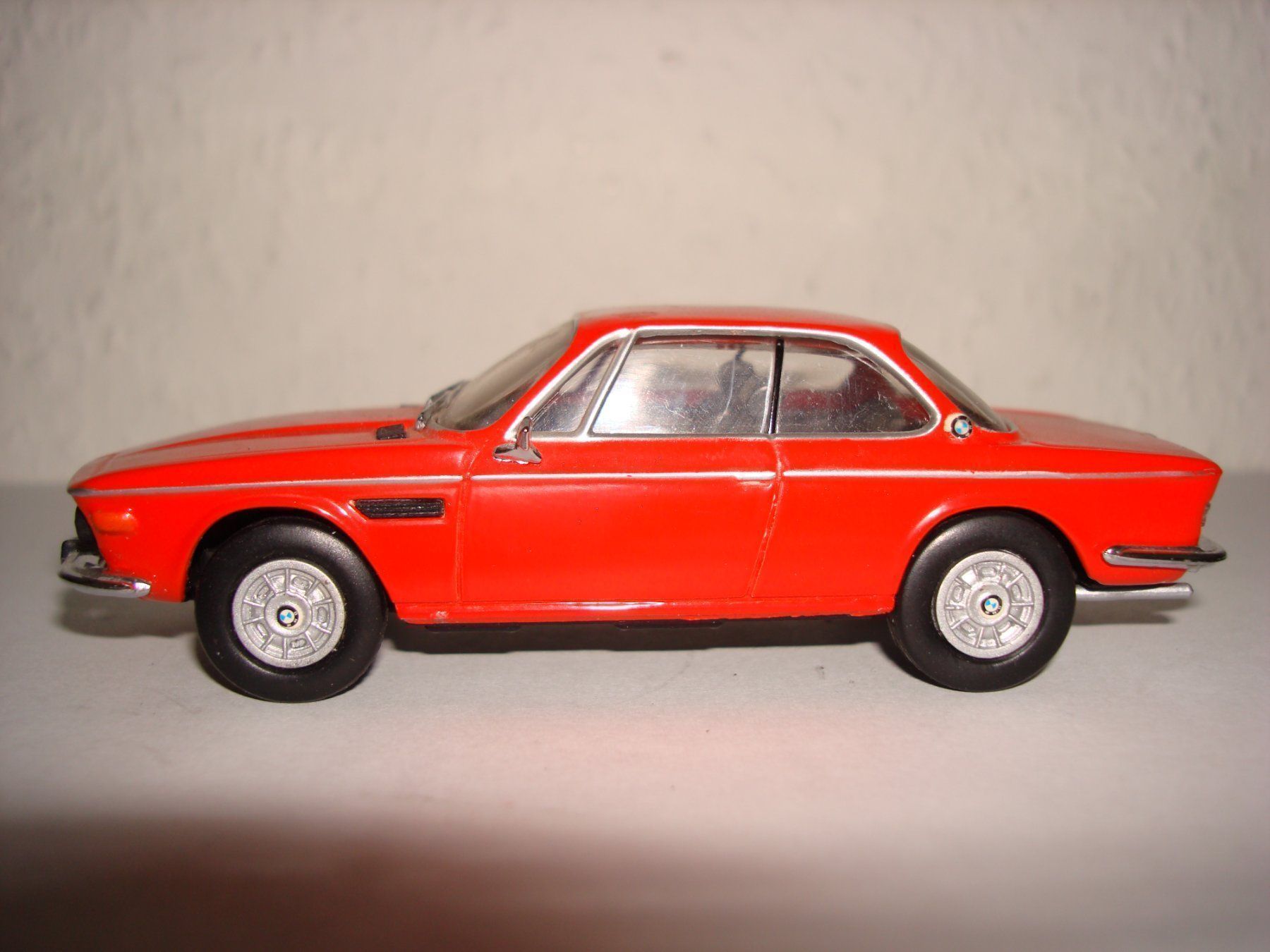 Schuco Modellini d'auto: BMW 3.0 Coupe 1:43 Schuco – Usato da Diegten venduto da isetta590 2