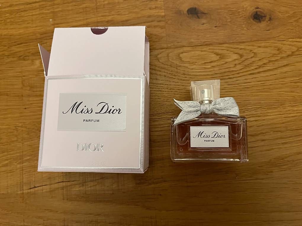Profumi & Eau de Toilette: Miss Dior Parfum – Nuovo e nell'imballaggio originale da Eschenz venduto da BeHappyandSpreadlove 1