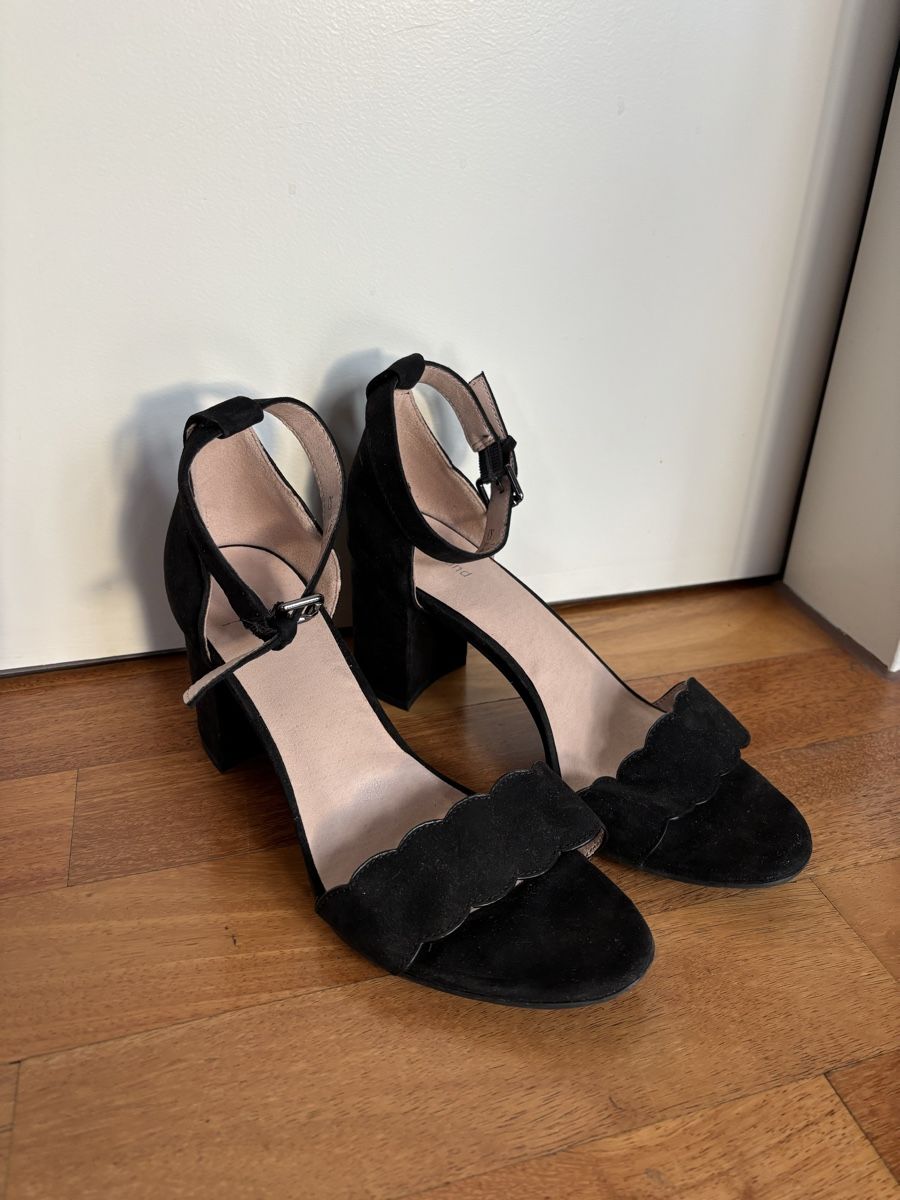 Scarpe da donna: Sandalen (Grösse 39) – Nuovo e nell'imballaggio originale da Zürich venduto da nad24 2