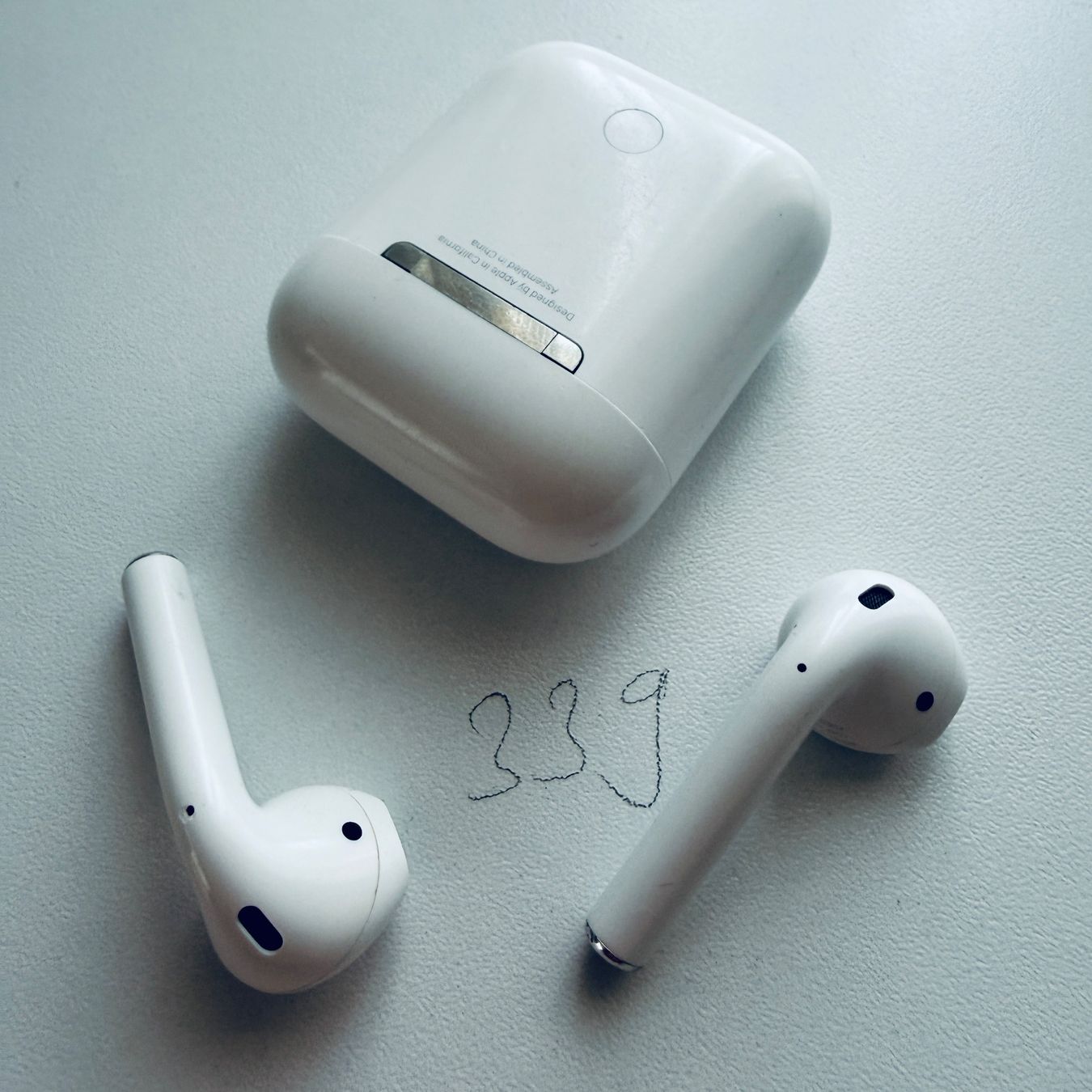 Apple Kopfhörer: Original Apple AirPods 2 Gen. Wireless Kopfhörer & Case – Gebraucht aus Basel von MY.AIRPODS.SHOP 7