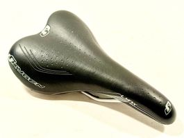 OXYGEN LYNX Leather Saddle Sattel 305g