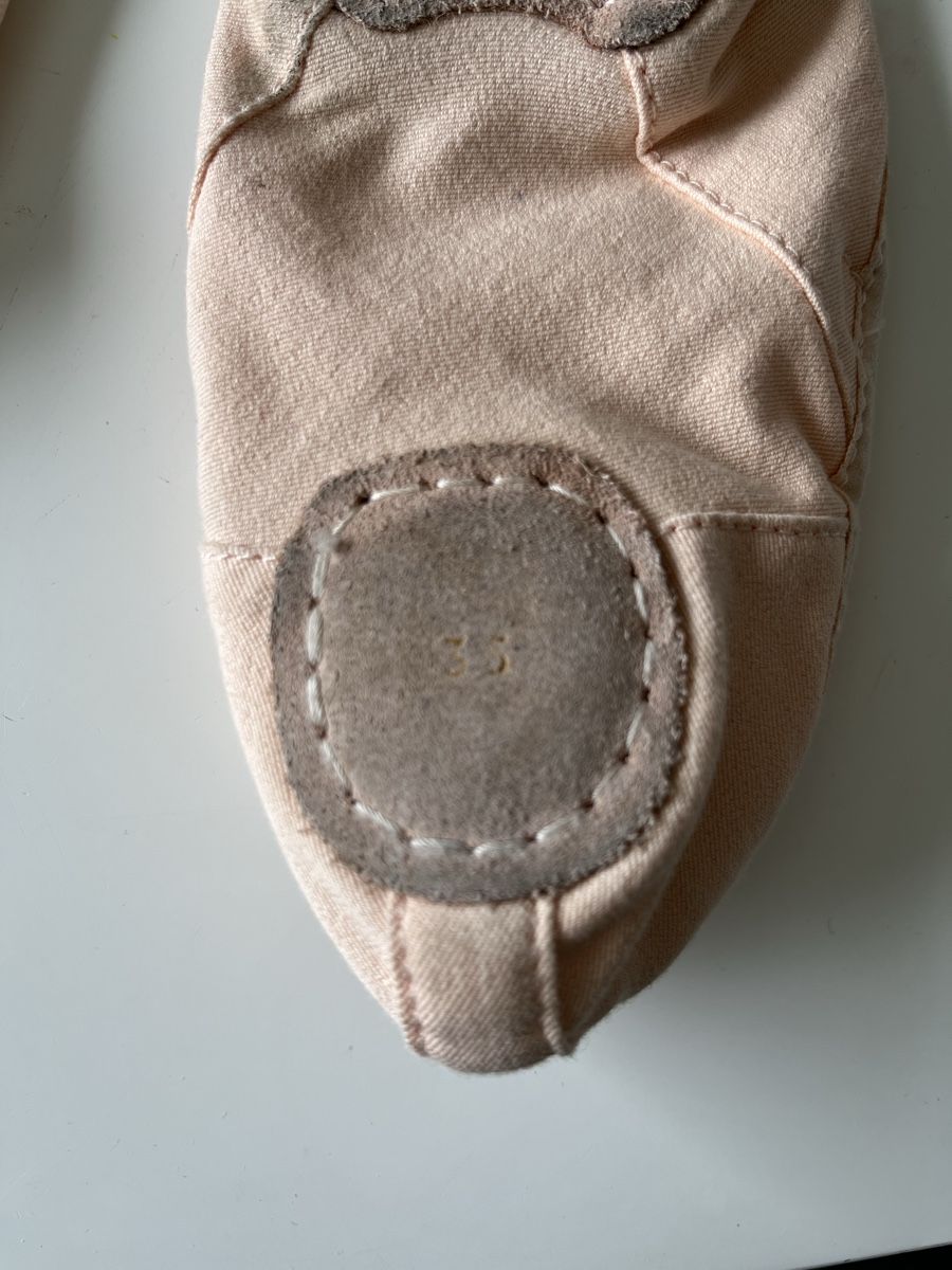 Decathlon Scarpe per ragazze: Rosa Ballettschuhe. Gr 30-31 – Usato da Vaglio venduto da Irukaijiu 3