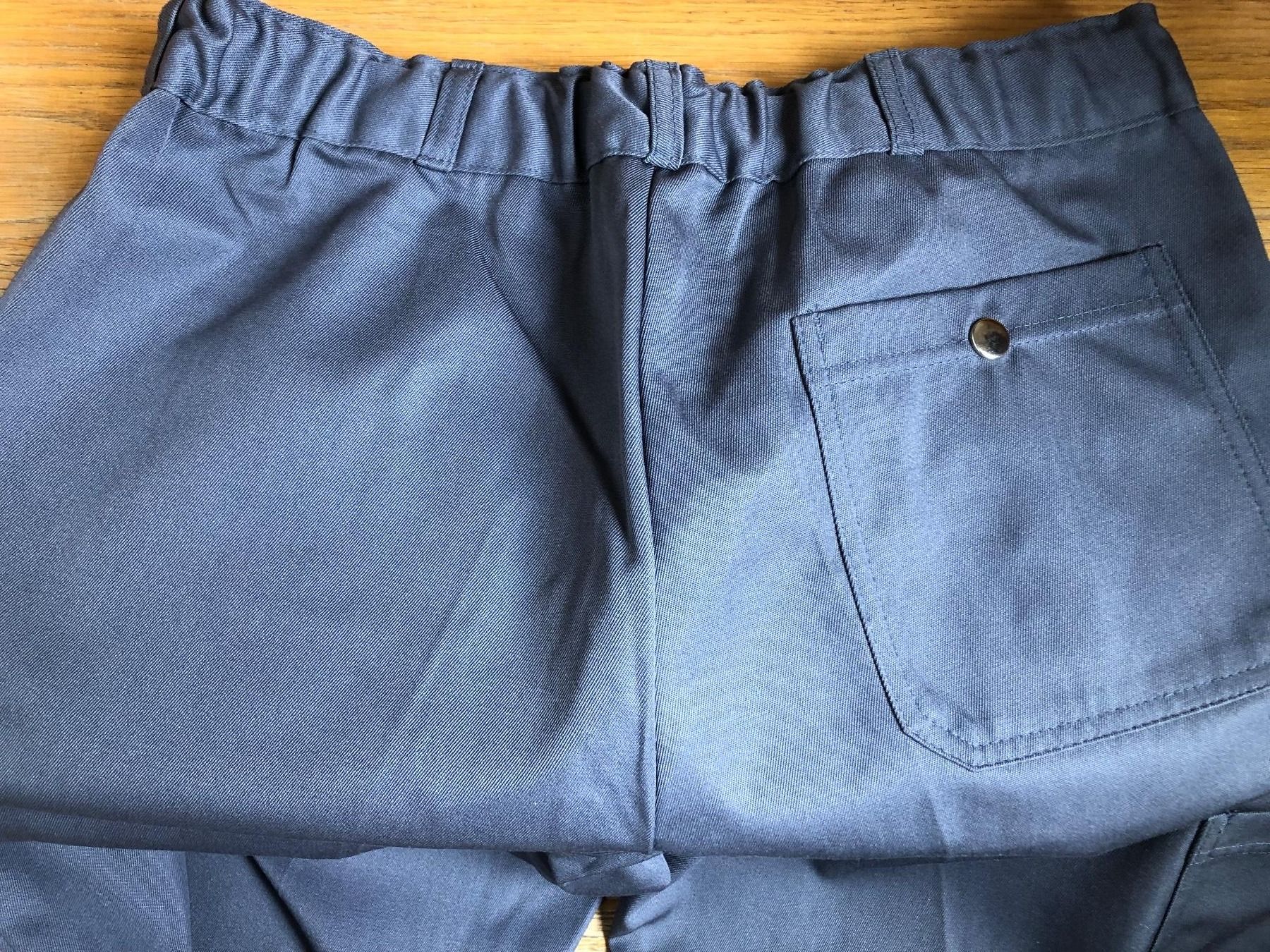 Pantaloni: Arbeitshose Grau Gr. 48 ( 6 ) – Nuovo (secondo la descrizione) da Schübelbach venduto da Dolly990_2 2