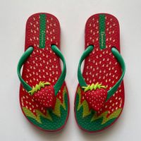Erdbeerli Ipanema Flip Flops, Gr. 29, Top Zustand🍓