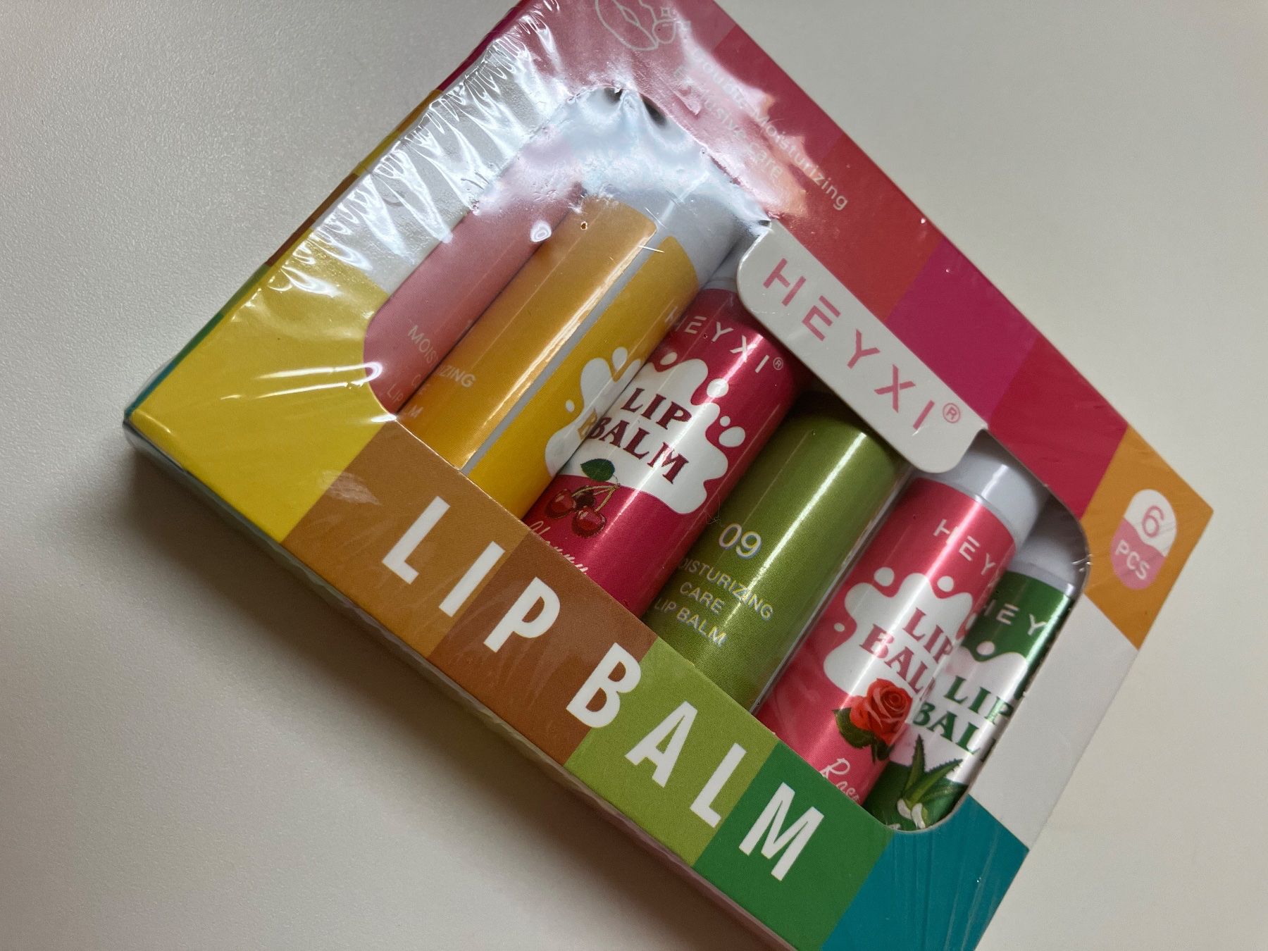 Cura del viso: 6 versch. Sorten Lippbalm – Nuovo e nell'imballaggio originale da Schaffhausen venduto da Simmel80 1