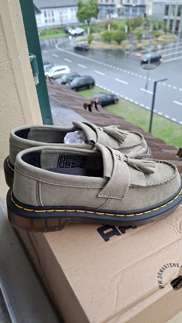 Dr. Martens Damenschuhe: Dr.Martins mocassins  – Neu und originalverpackt aus Sion von fre_cyc2 2