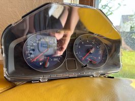Volvo V50 / C30 / S40 / C70 Kombiinstrument Tacho 30695701