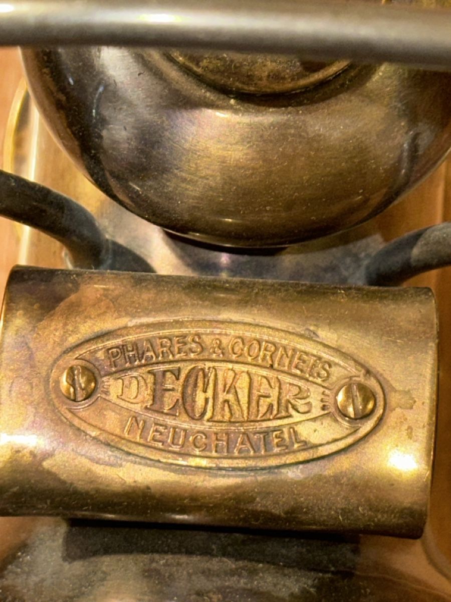 Lampade: Antike Petroleumlampe "Decker" Phares & Cornets Neuchâtel, – Usato da St. Gallen venduto da mai_zpt7 3