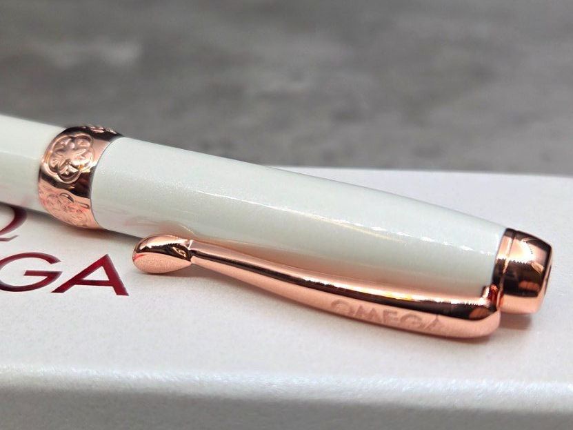 Penna & Evidenziatori: Omega – Nuovo e nell'imballaggio originale da La Chaux-de-Fonds venduto da curtitswisswatches 2
