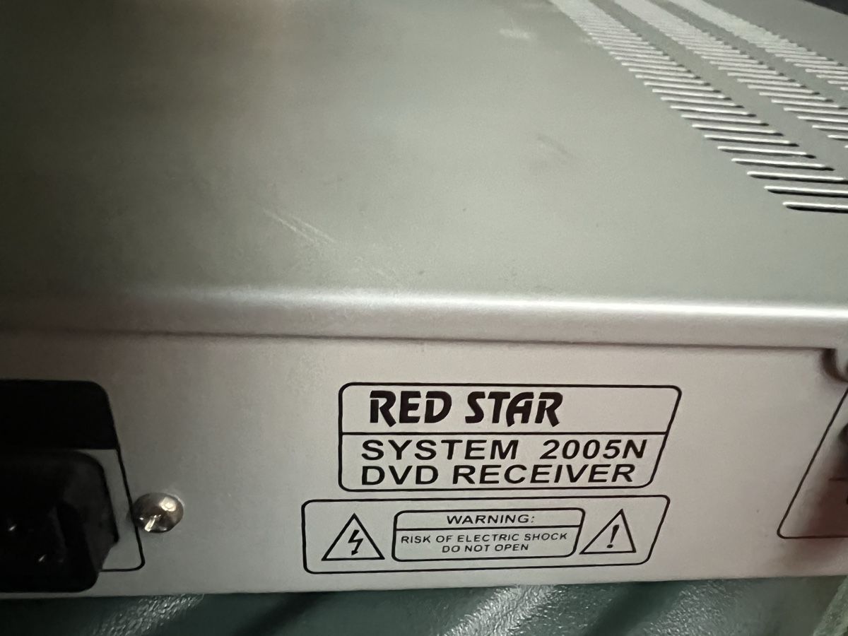 Lettore multimediale & Streamer: Red Star DVD Receiver System 2005N – Usato da Kriens venduto da Clevero 5