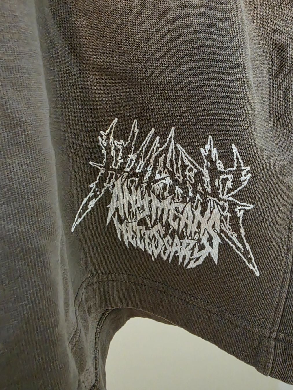 Pantaloni: Sweatshorts Any Means Necessary – Nuovo (secondo la descrizione) da Rothenfluh venduto da sel_j856 1