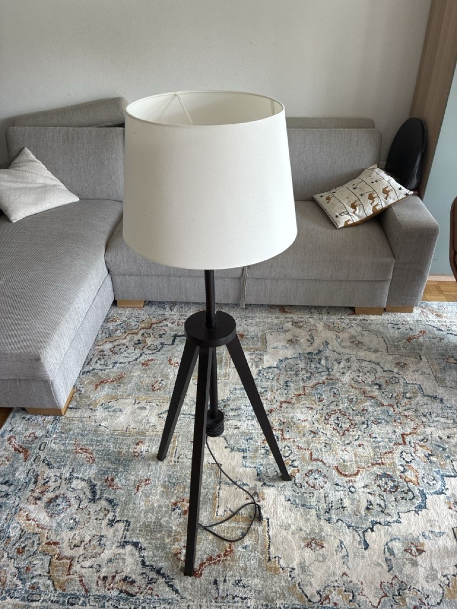 Ikea Lampade: Ikea lauters stehlampe – Usato da St. Gallen venduto da Lhoigor