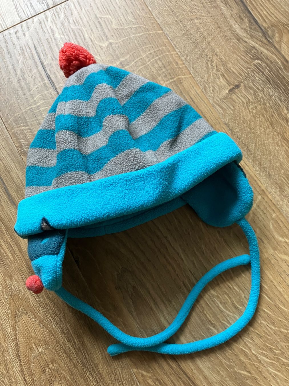 Altro abbigliamento per bambino: Winter baby hat 6-12M – Usato da Brugg AG venduto da Magna3