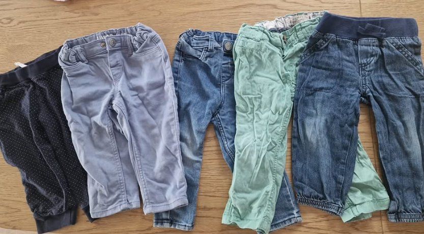 Ensembles coordonnés: Set 5 Hosen grösse 80 – D'occasion à Seftigen par G00