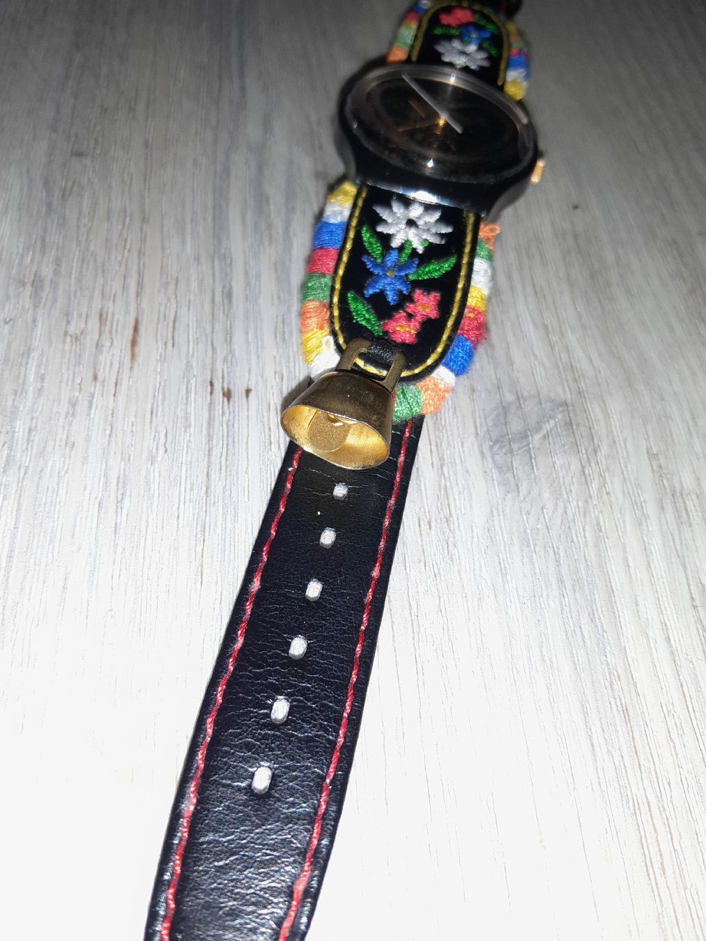 Swatch Orologi: Swatch Armbanduhr "Die Glocke" – Usato da Olten venduto da so.bi 1