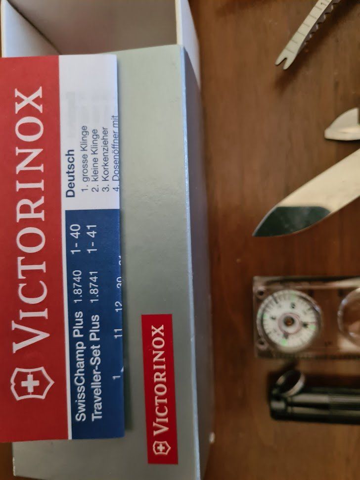 Victorinox Taschenmesser: Victorinox Swiss Champ Plus 1.8741 – Neu und originalverpackt aus Wetzikon ZH von Vimi 2