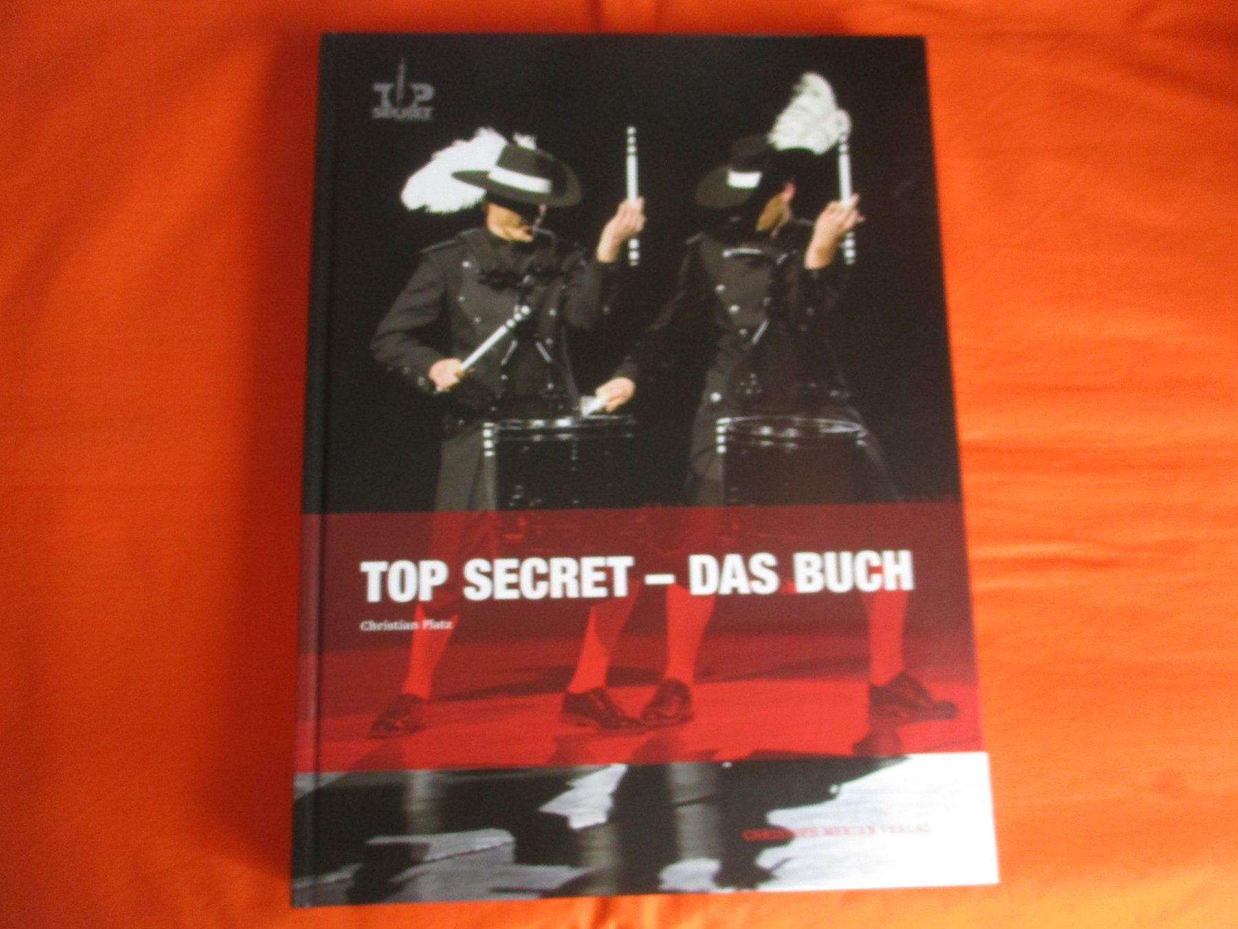 Libri: Buch Top Secret Drum Corps Basel – Usato da Birsfelden venduto da alles-muss-raus