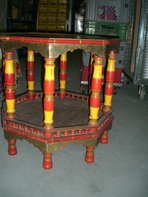 Tavoli: Orientalischer Tisch Messing/Holz Teetisch Indisch antik – Usato da Kloten venduto da Euroasia 2