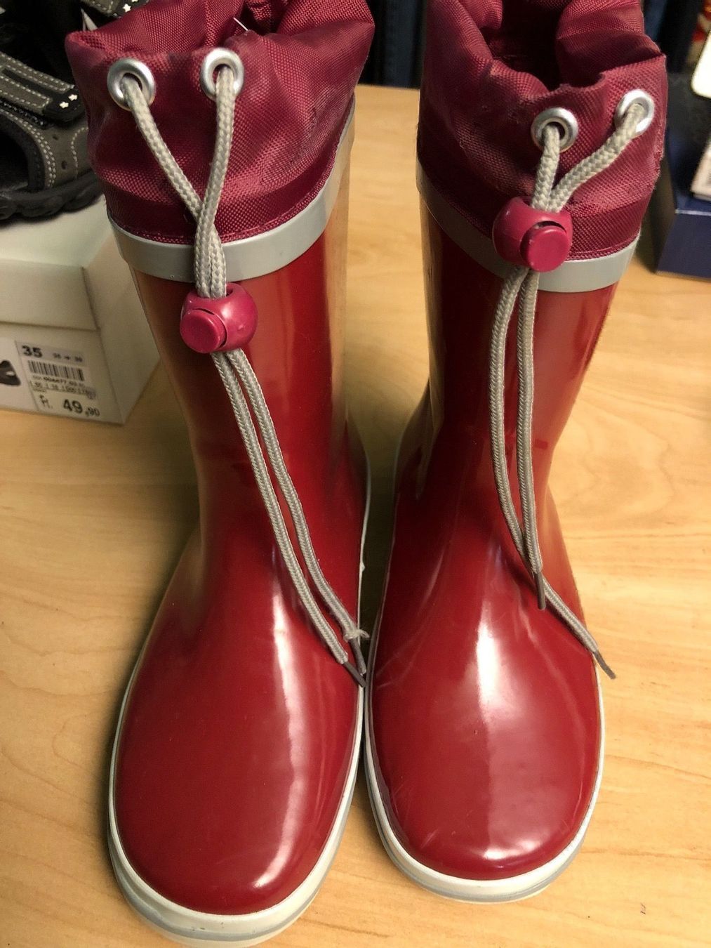 Scarpe per ragazze: Rote Gummistiefel Gr.32 – Usato da Obergerlafingen venduto da cabo4 1