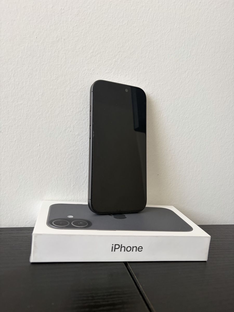 Apple Telefoni cellulari / Smartphones: iPhone 17 - 256 GB – Nuovo (secondo la descrizione) da Luzern venduto da alf_289m 7