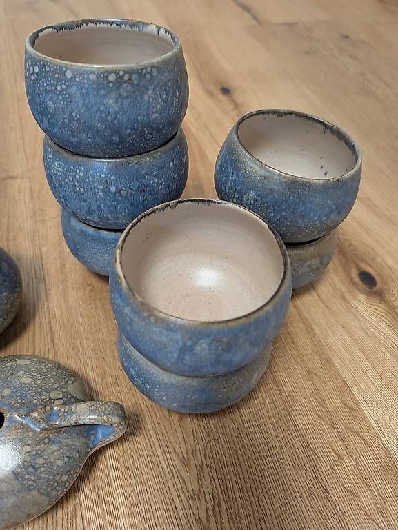 Set di piatti: Tee Set Töpferei handgefertigt blau – Usato da Laufen venduto da laufetaler 2