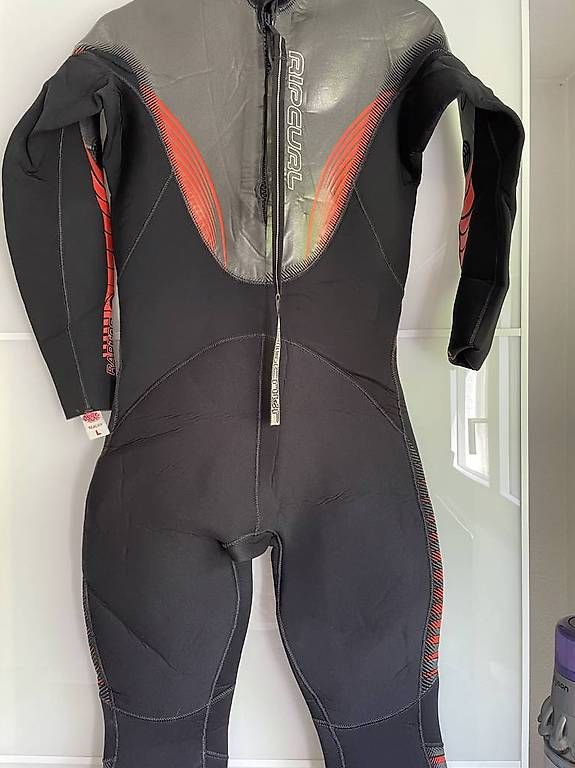 Combinaisons de plongée: Combinaison Rip Curl – D'occasion à Le Landeron par pma_syc2