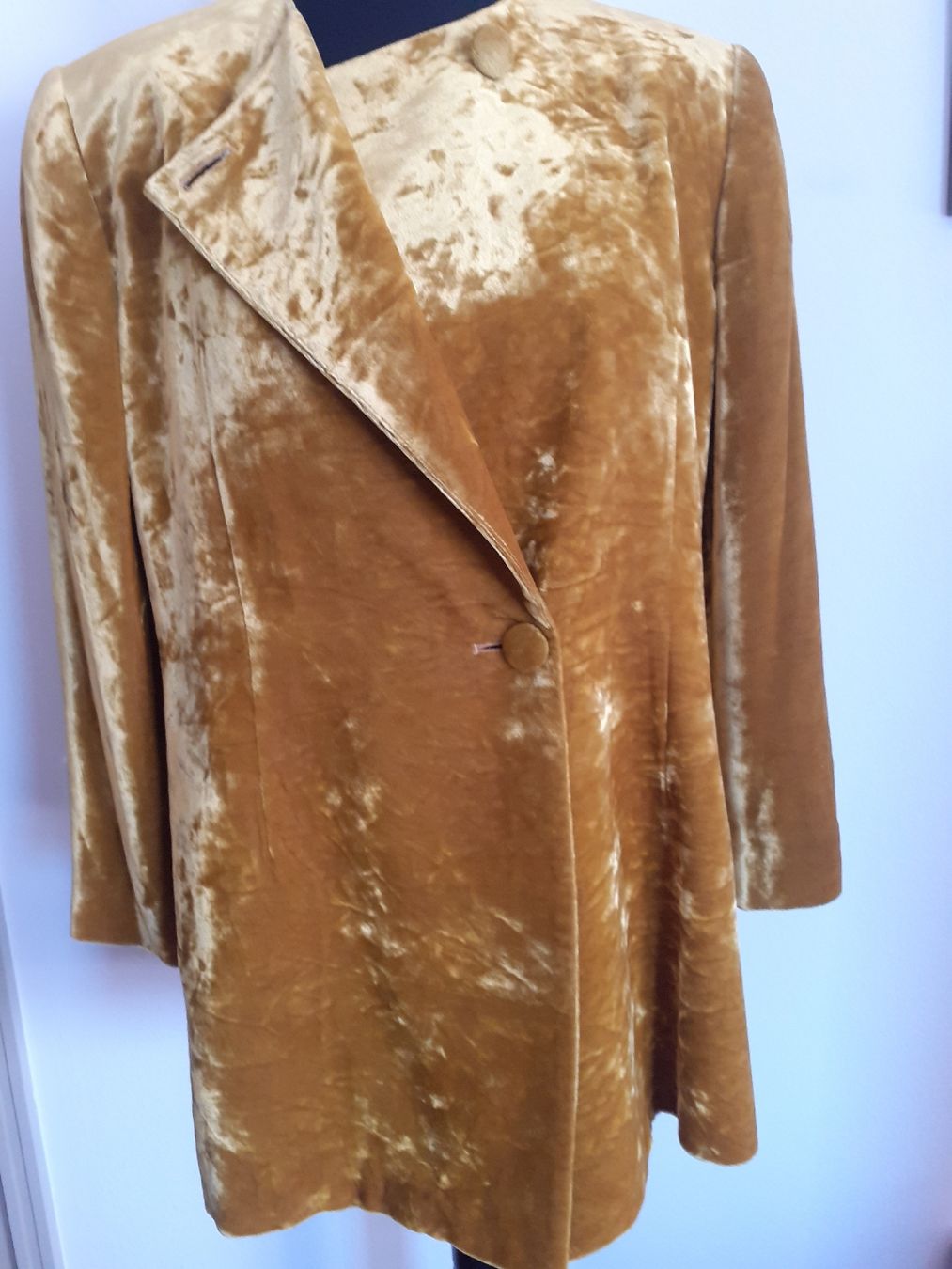 Jacken: Giacca vintage Krizia – Gebraucht aus Morbio Inferiore von vin_fdj2 1