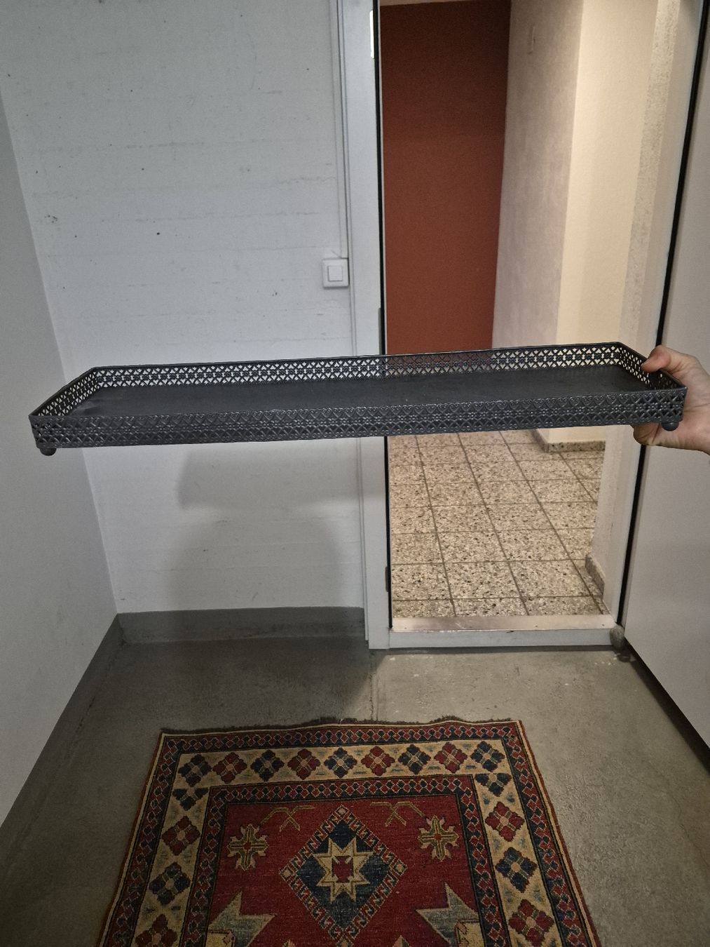 Blumentöpfe: 1 Flower Pot & Small Shelf (free) – Gebraucht aus Zürich von Nlisita 1