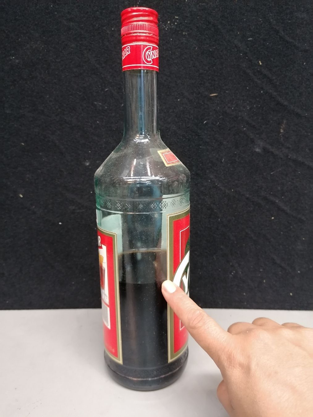 Bevande alcoliche: CYNAR ENTAMÉ  – Usato da Genève venduto da Leboucheoreilles 3
